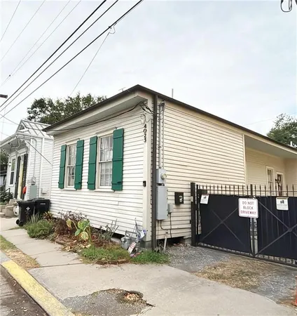 $3,200 | 4023 Tchoupitoulas Street, New Orleans, LA 70115