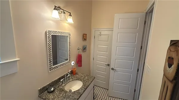 $3,200 | 4023 Tchoupitoulas Street, New Orleans, LA 70115