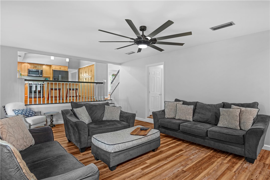 138 Thornhill Drive Brunswick, GA 31525 - Photo 24 of 34