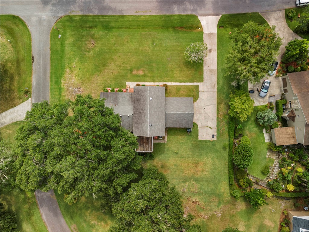 138 Thornhill Drive Brunswick, GA 31525 - Photo 5 of 34