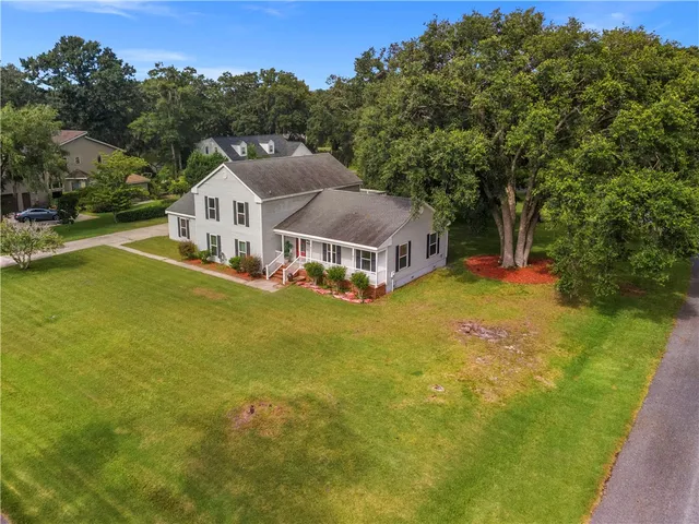 $415,000 | 138 Thornhill Drive, Brunswick, GA 31525