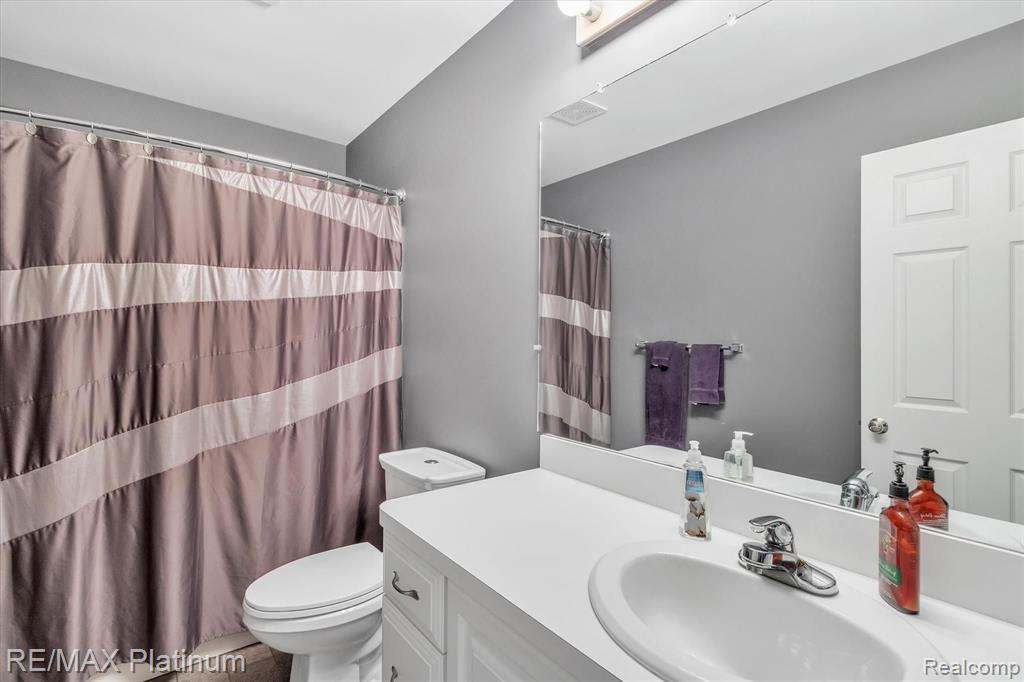 8159 Chambers Road Pinckney, MI 48169 - Photo 15 of 44 Gallery Image 15
