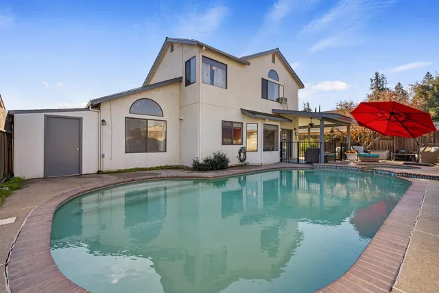 a view of a porch with furniture