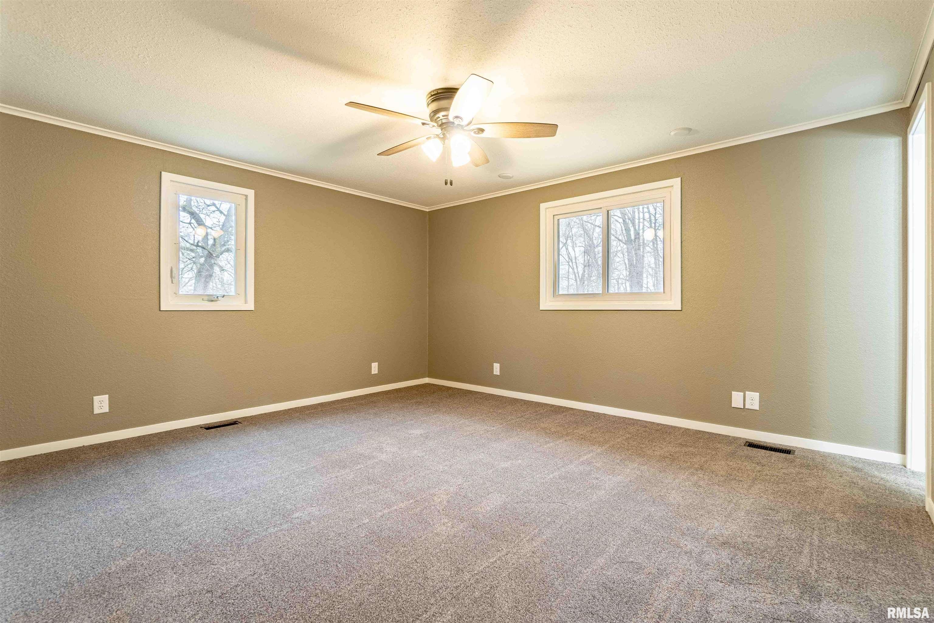 758 Seven Hills Road Metamora, IL 61548 - Photo 21 of 42 Gallery Image 21