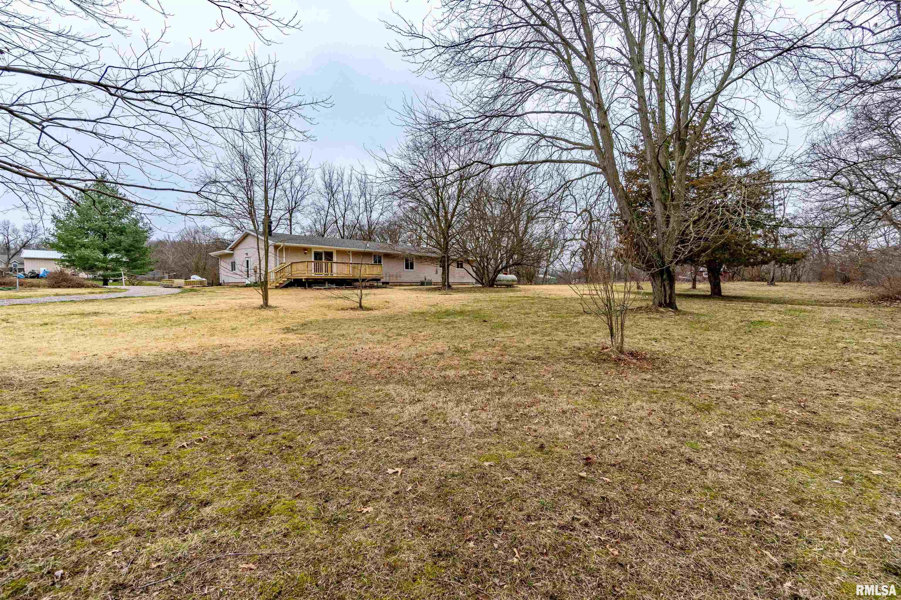 758 Seven Hills Road Metamora, IL 61548 - Photo 35 of 42 Gallery Image 35