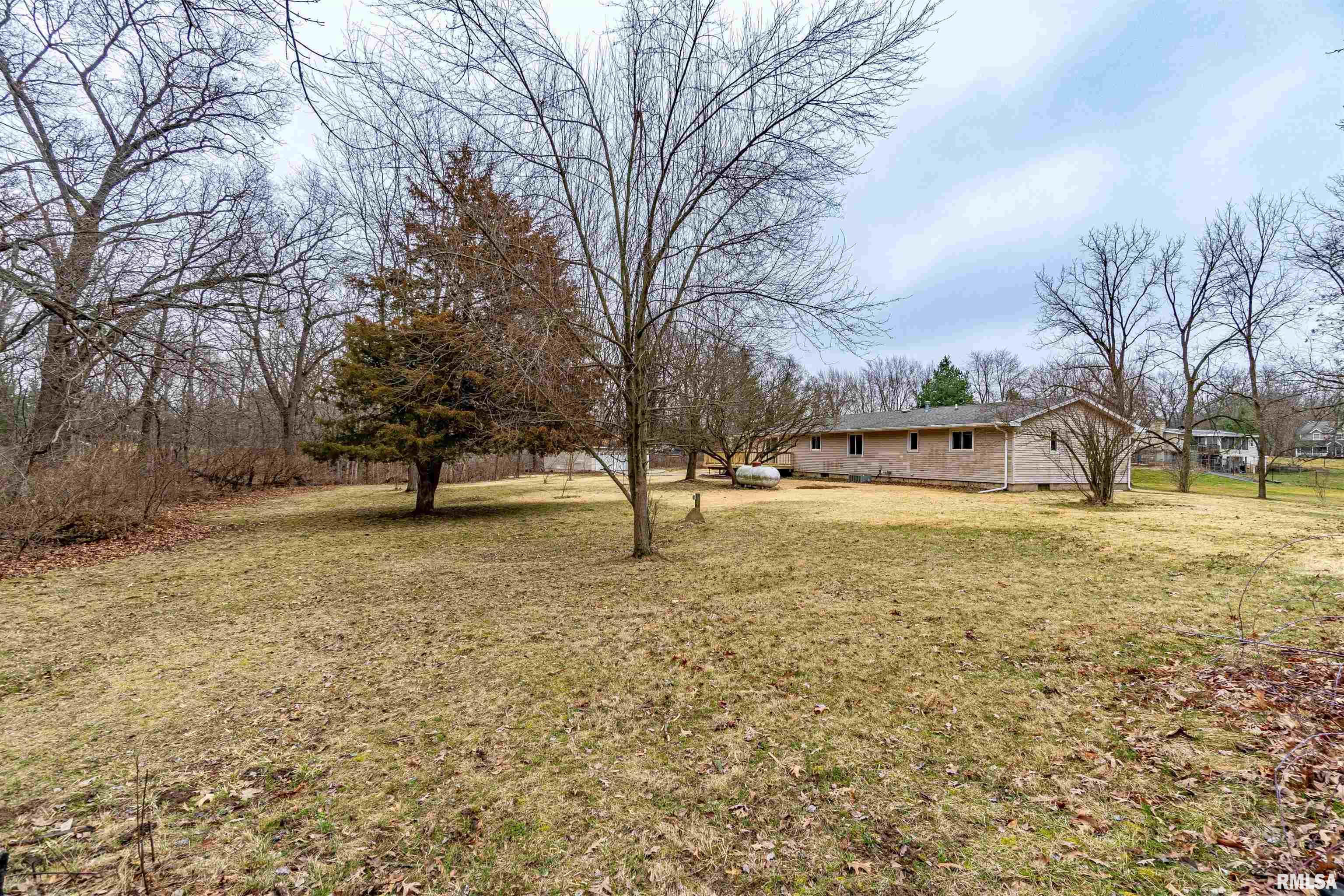 758 Seven Hills Road Metamora, IL 61548 - Photo 37 of 42 Gallery Image 37