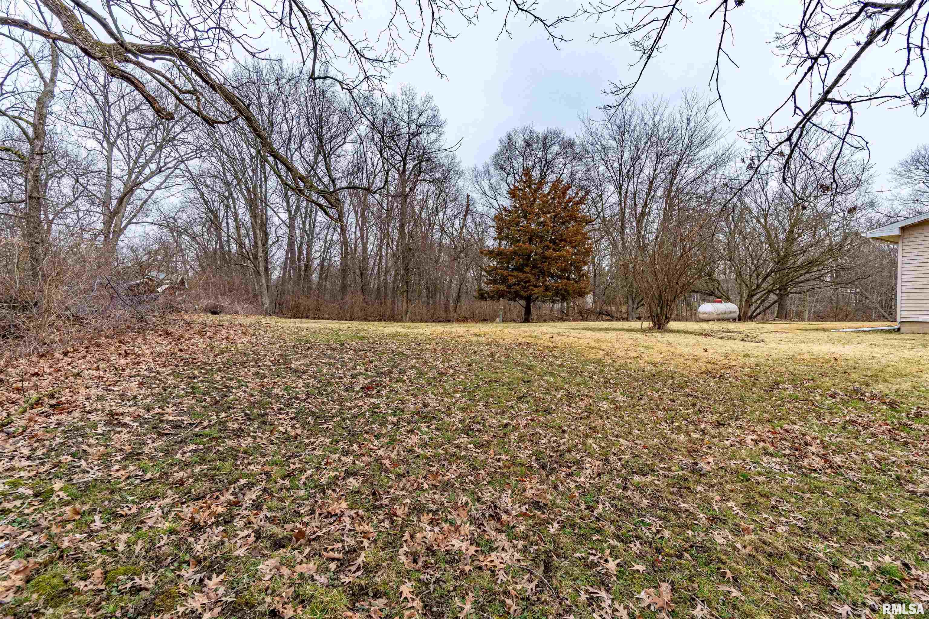 758 Seven Hills Road Metamora, IL 61548 - Photo 38 of 42 Gallery Image 38