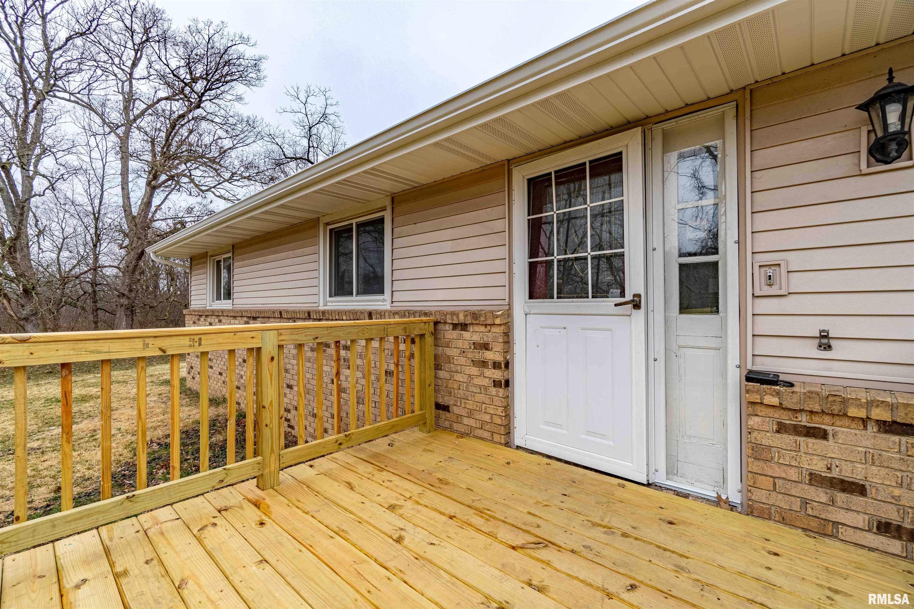 758 Seven Hills Road Metamora, IL 61548 - Photo 5 of 42 Gallery Image 5
