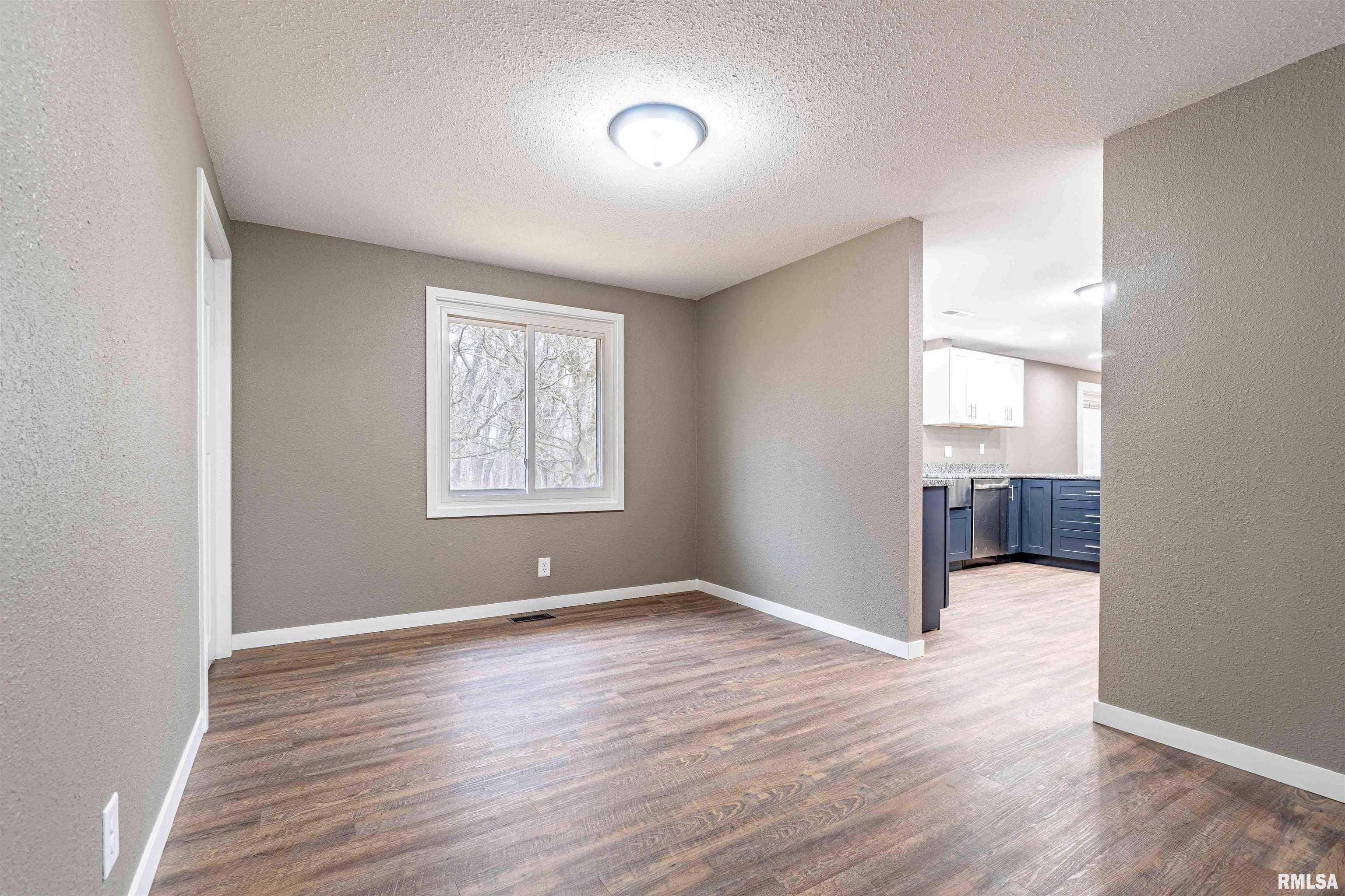 758 Seven Hills Road Metamora, IL 61548 - Photo 9 of 42 Gallery Image 9