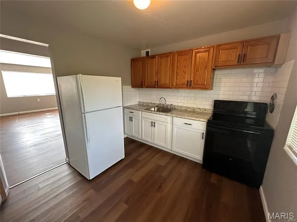 $975 | 13 Bruce Drive, Unit 2, Florissant, MO 63031