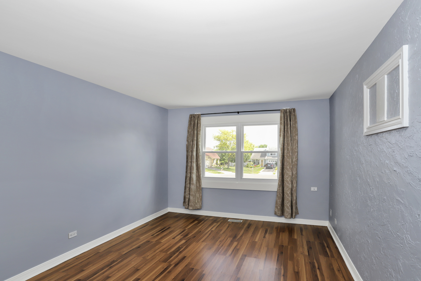 369 Cedar Court Carol Stream, IL 60188 - Photo 15 of 24