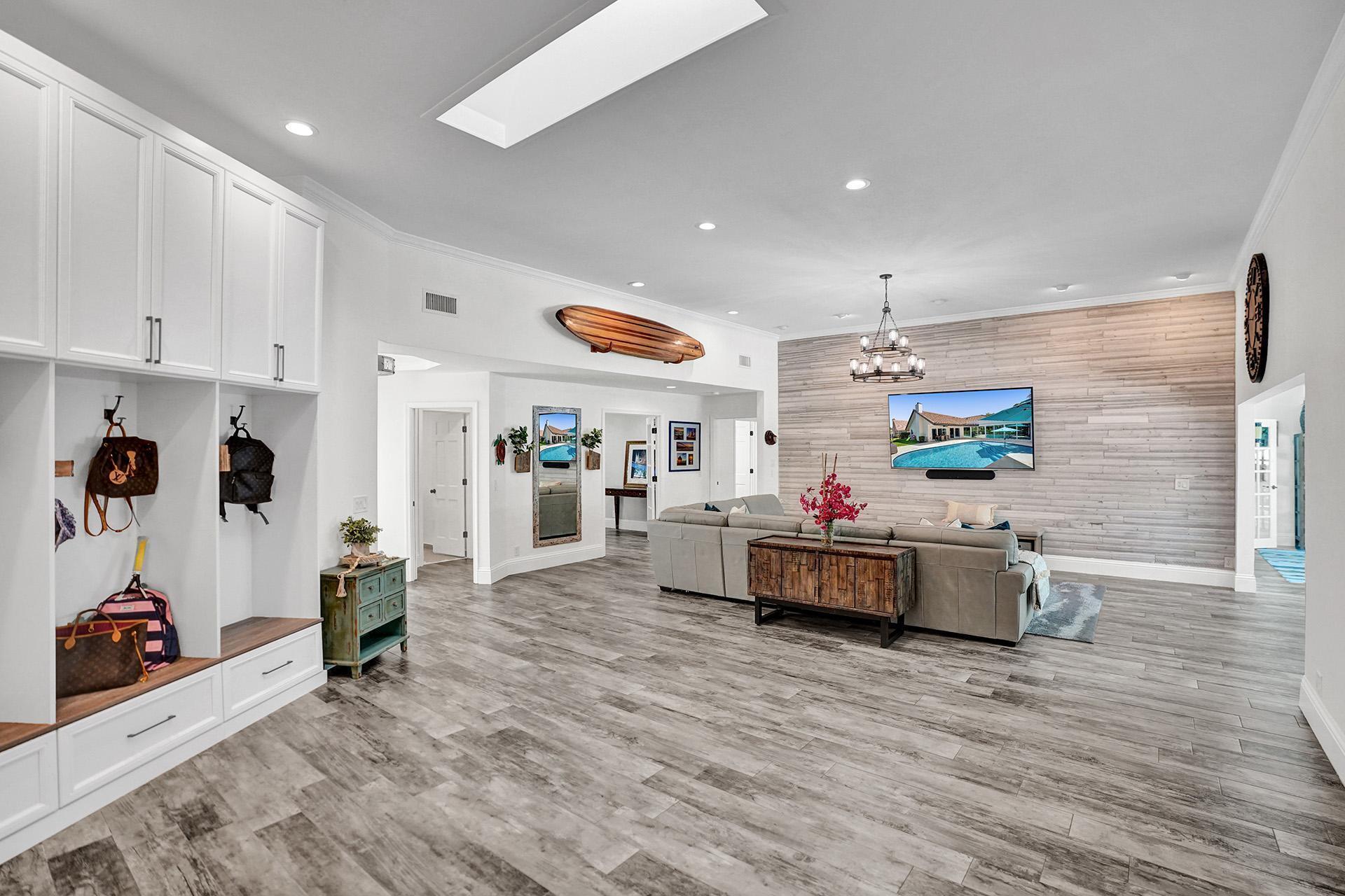 1380 Parkside Circle South Boca Raton, FL 33486 - Photo 9 of 50 Living Room
