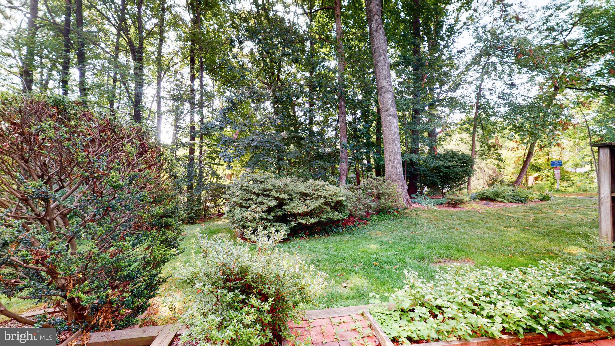 11507 Ivy Bush Court Reston, VA 20191 - Photo 29 of 32 Backs to wooded common area.