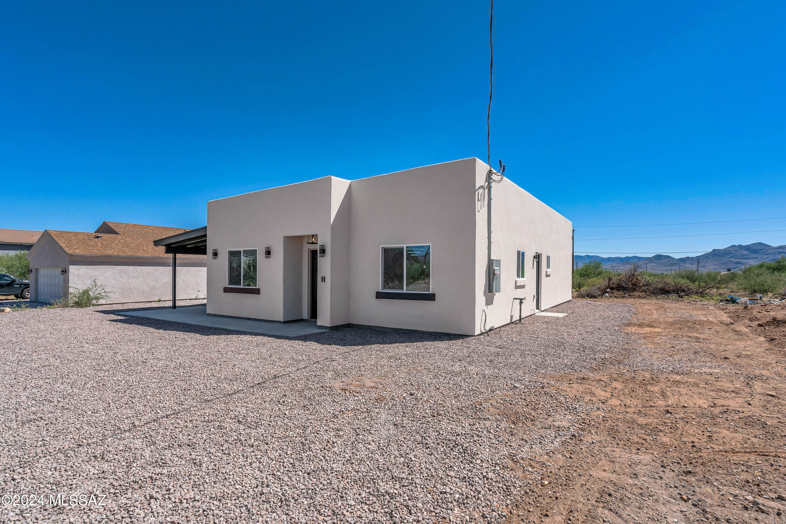 1834 America Court Rio Rico, AZ 85648 - Photo 2 of 28