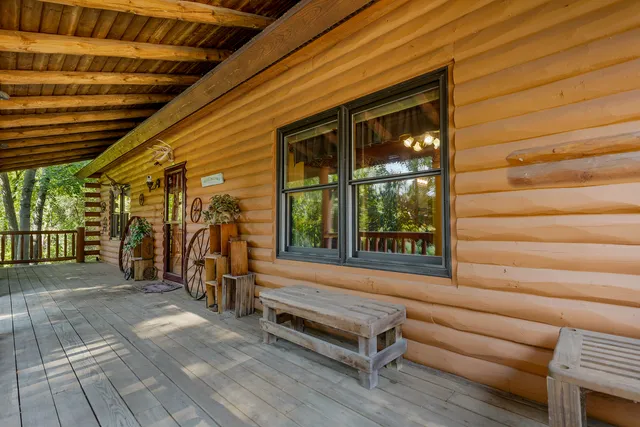 $699,000 | 707 Quinn Road, McHenry, IL 60051