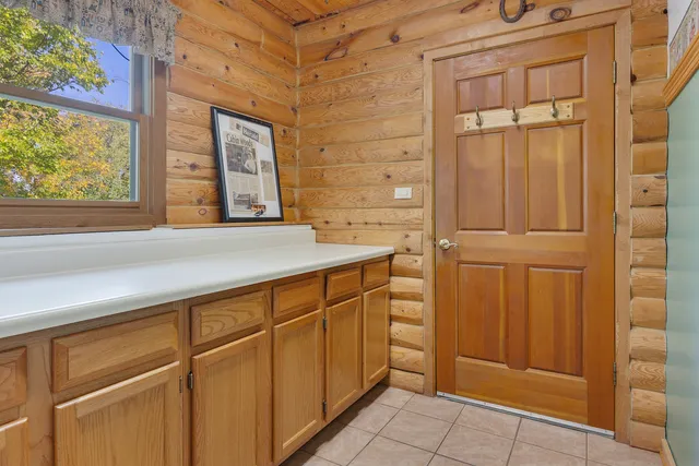 $699,000 | 707 Quinn Road, McHenry, IL 60051