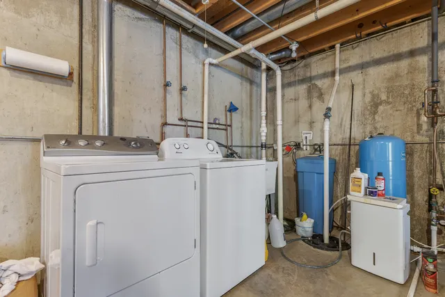 $699,000 | 707 Quinn Road, McHenry, IL 60051