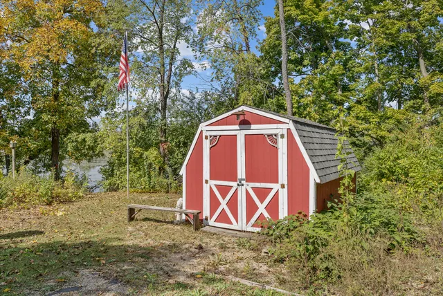 $699,000 | 707 Quinn Road, McHenry, IL 60051