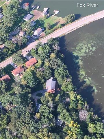 $699,000 | 707 Quinn Road, McHenry, IL 60051