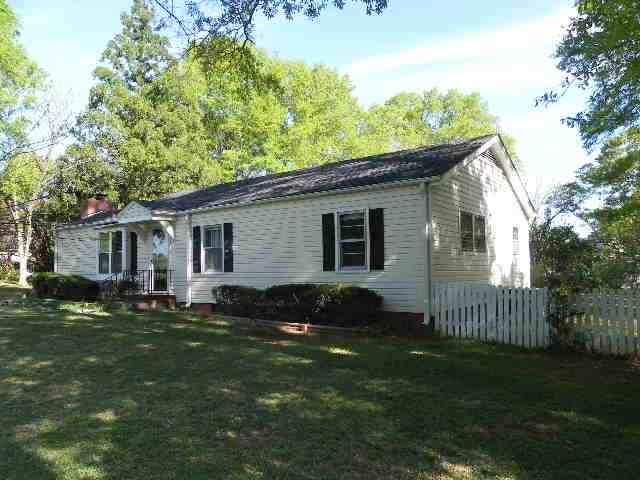 1613 Rogers Road Anderson, SC 29621 - Photo 4 of 25