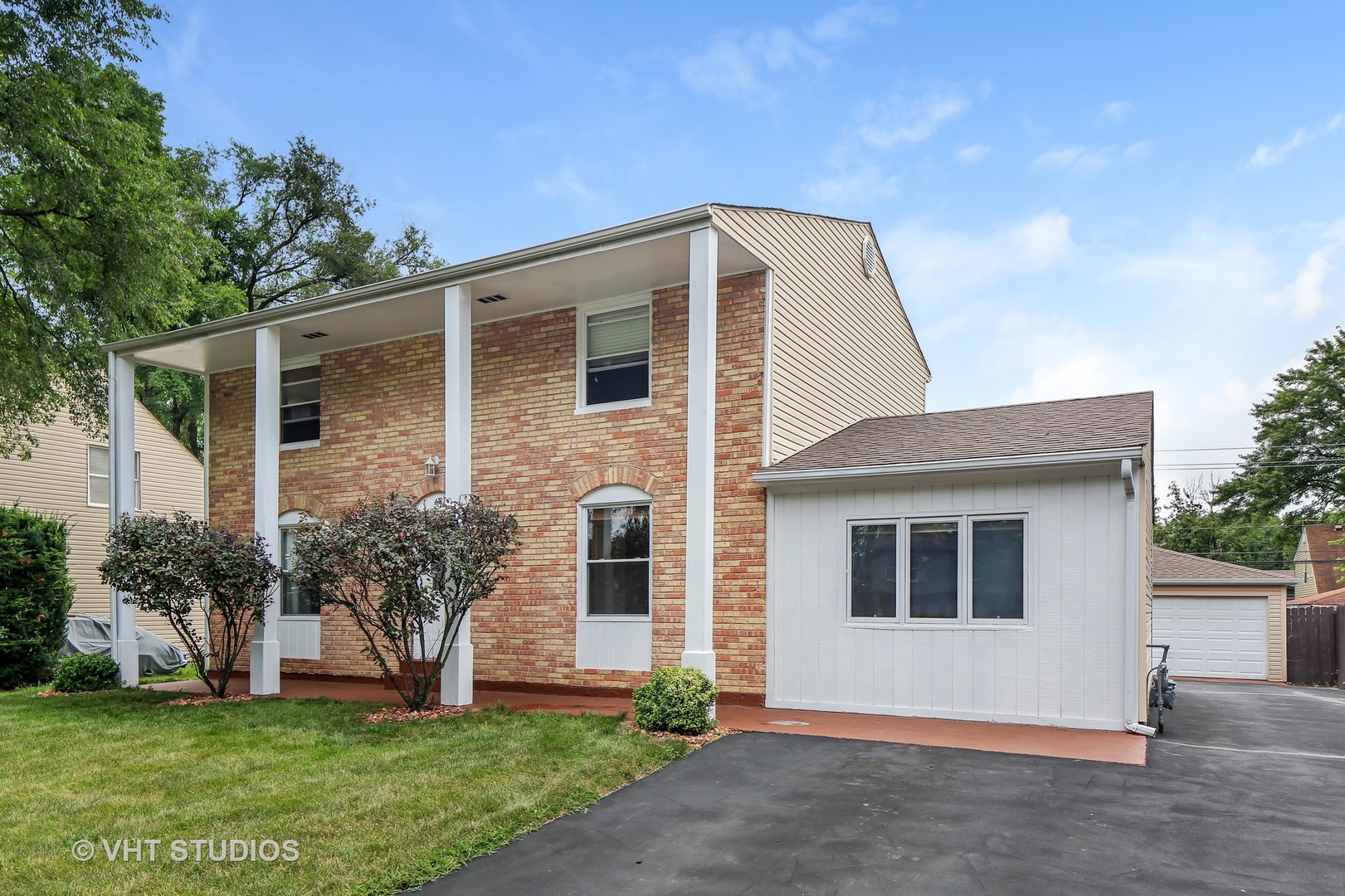 481 Rockhurst Road Bolingbrook, IL 60440 - Photo 1 of 22