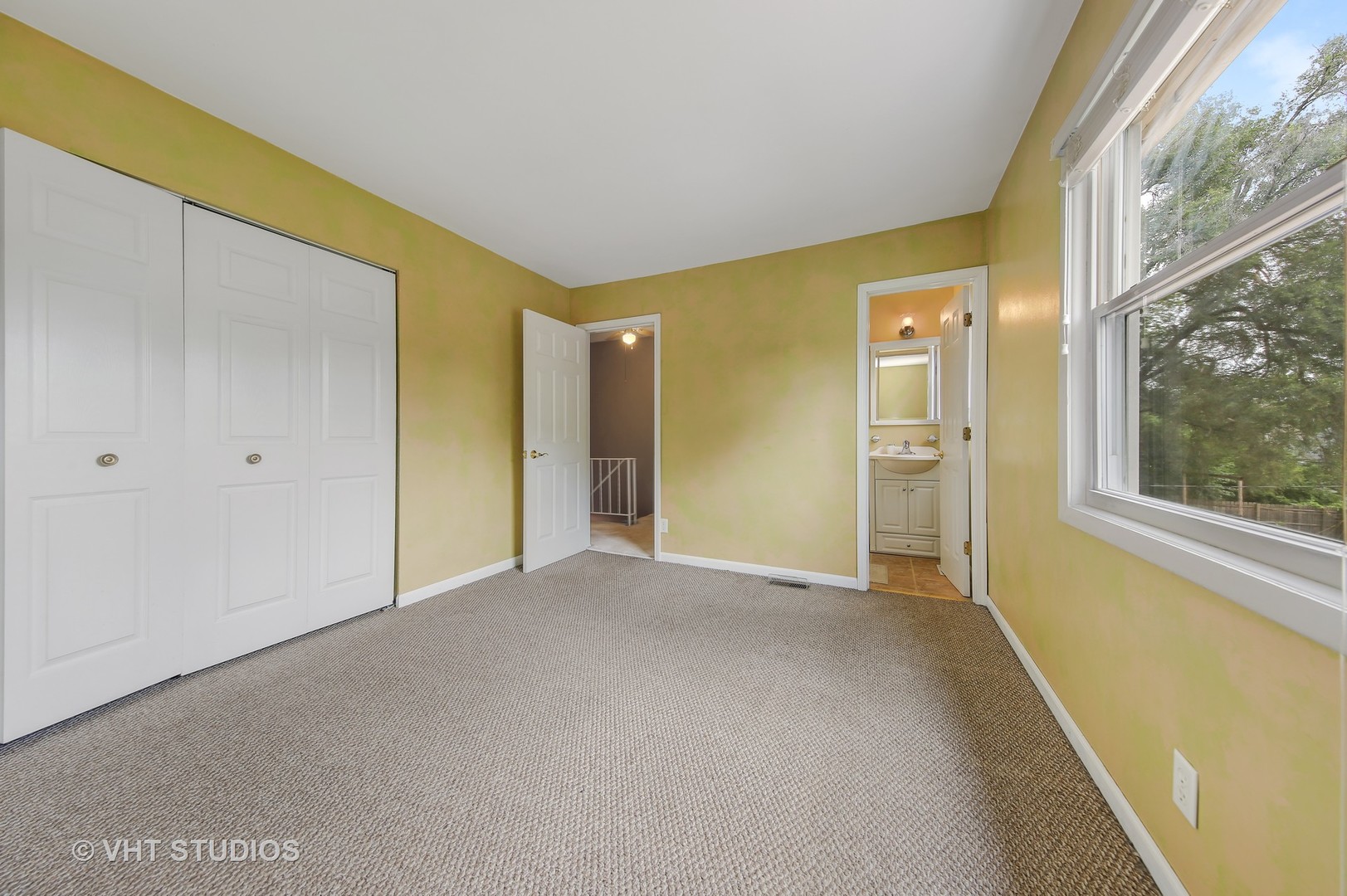 481 Rockhurst Road Bolingbrook, IL 60440 - Photo 9 of 22