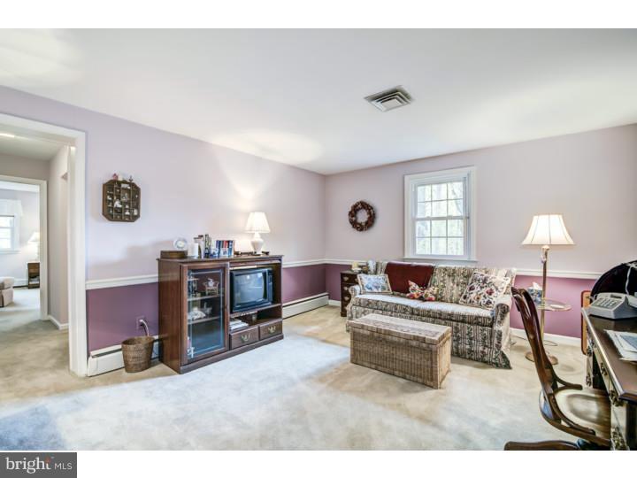 437 Upper Gulph Road Wayne, PA 19087 - Photo 12 of 23 Den