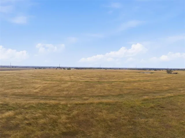 $445,000 | 3 Hcr-2313, Abbott, TX 76621