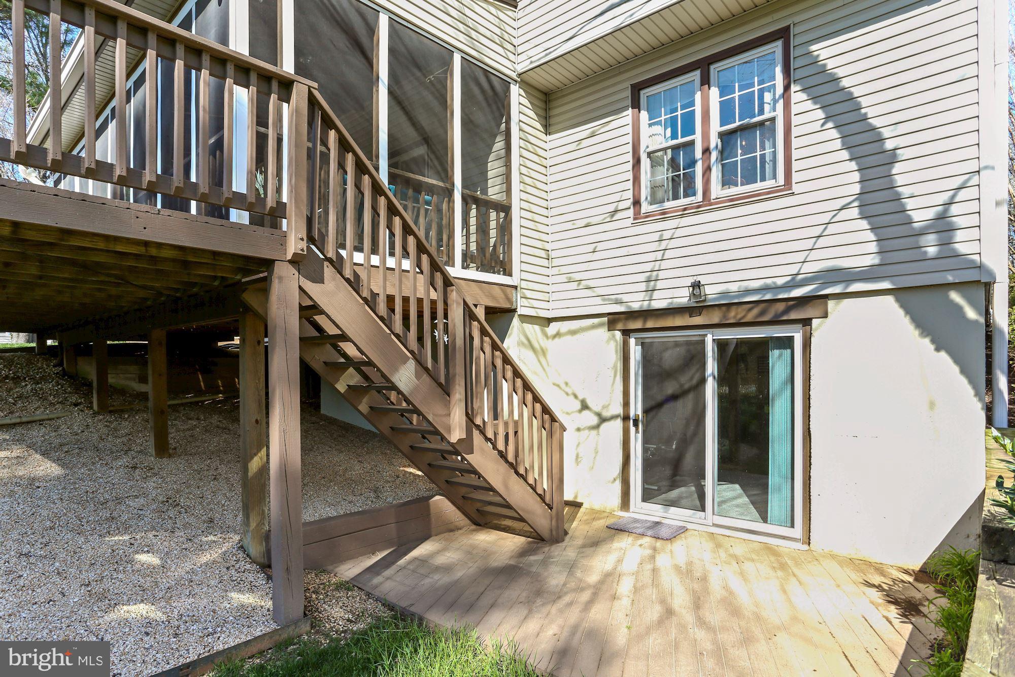 1918 Batten Hollow Road Vienna, VA 22182 - Photo 42 of 42 Gallery Image 42