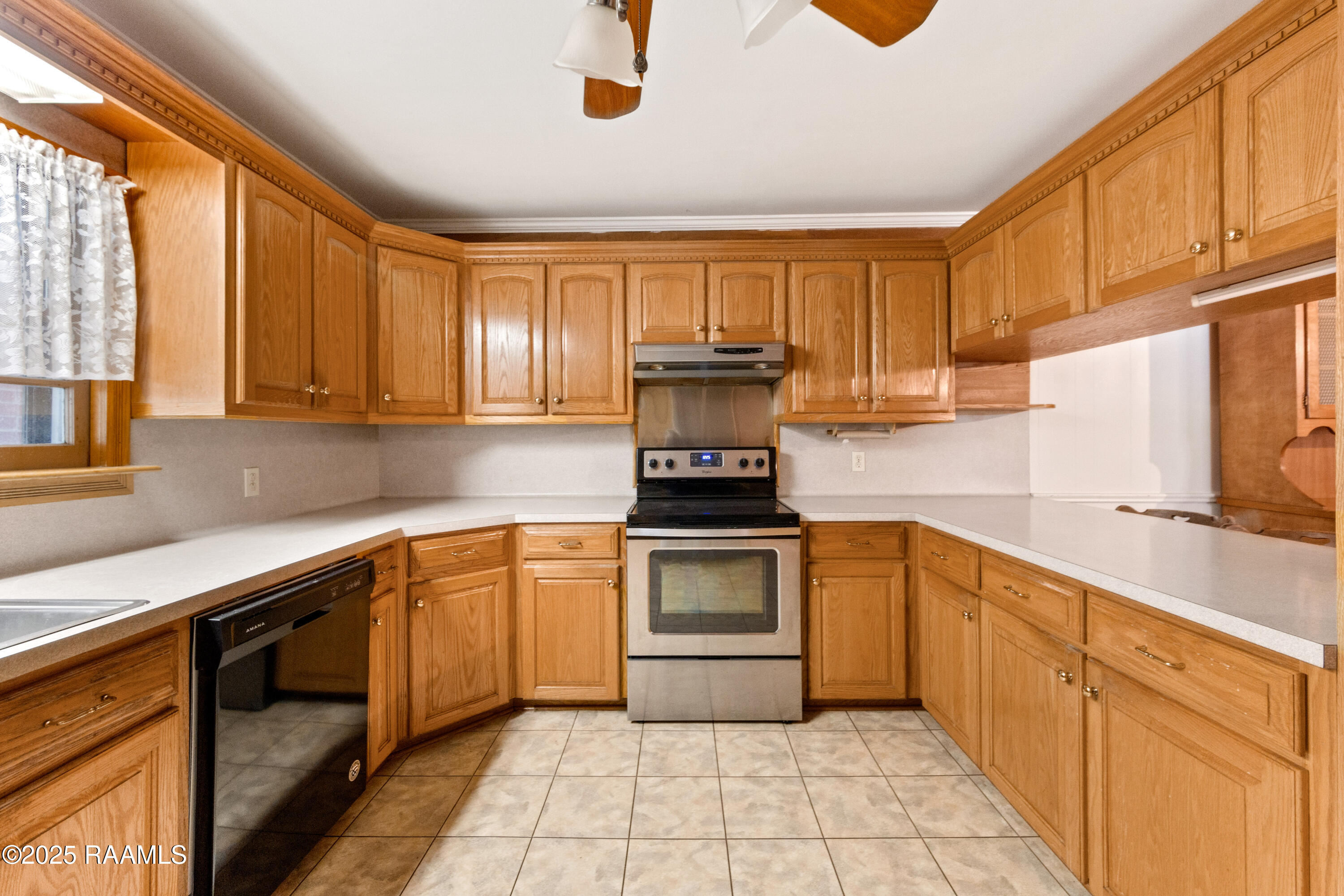 1060 Dupuis Road Breaux Bridge, LA 70517 - Photo 16 of 36 1060Dupuis-24