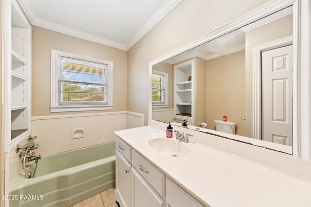 $239,900 | 1060 Dupuis Road, Breaux Bridge, LA 70517