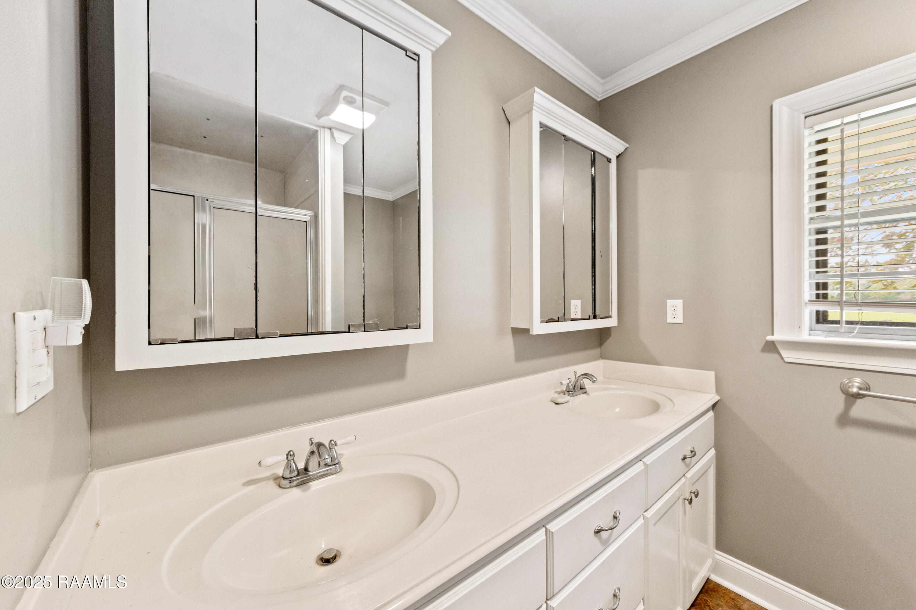 1060 Dupuis Road Breaux Bridge, LA 70517 - Photo 28 of 36 1060Dupuis-57