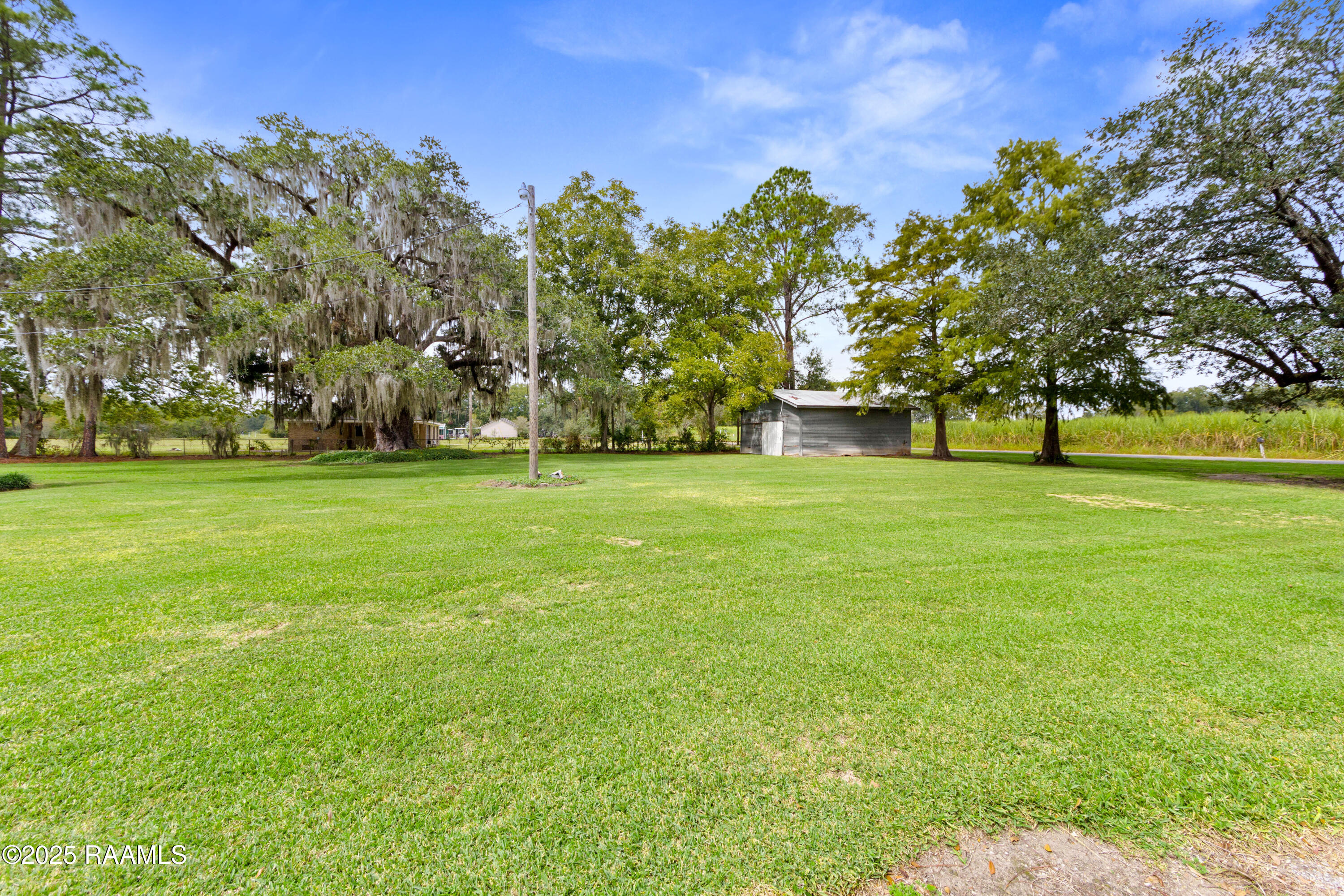 1060 Dupuis Road Breaux Bridge, LA 70517 - Photo 7 of 36 1060Dupuis-7