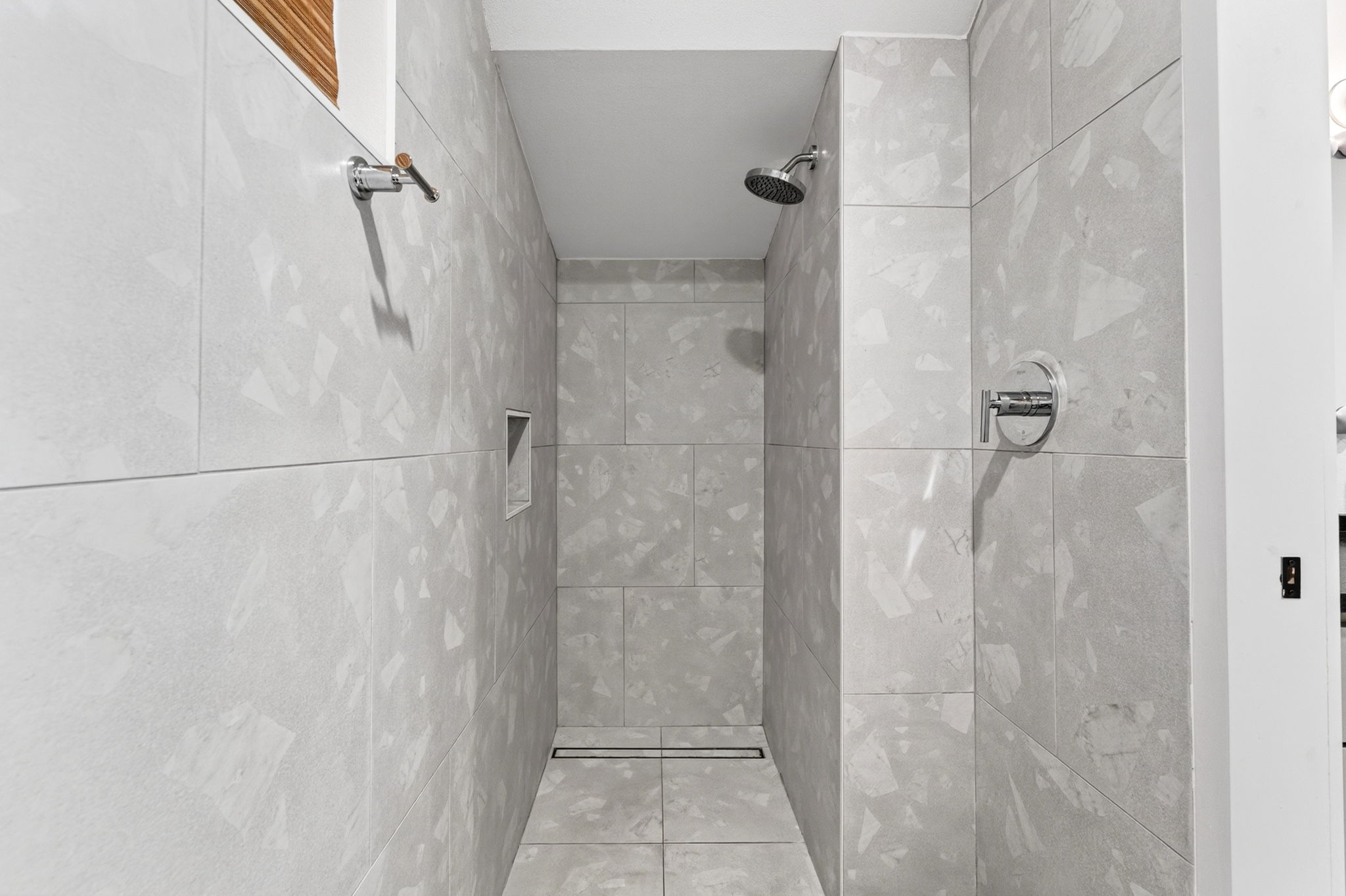 5505 Duval Street, Unit B Austin, TX 78751 - Photo 8 of 32 a bathroom with a shower