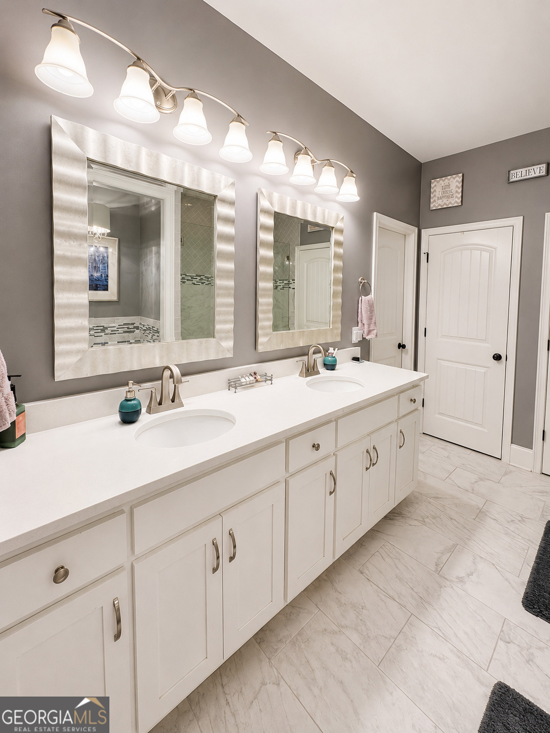 63 Timber Ridge Drive Toccoa, GA 30577 - Photo 18 of 59 Double Vanity