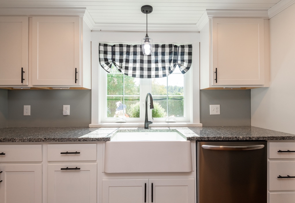 2 7 Star Road Groveland, MA 01834 - Photo 15 of 42 Gallery Image 15
