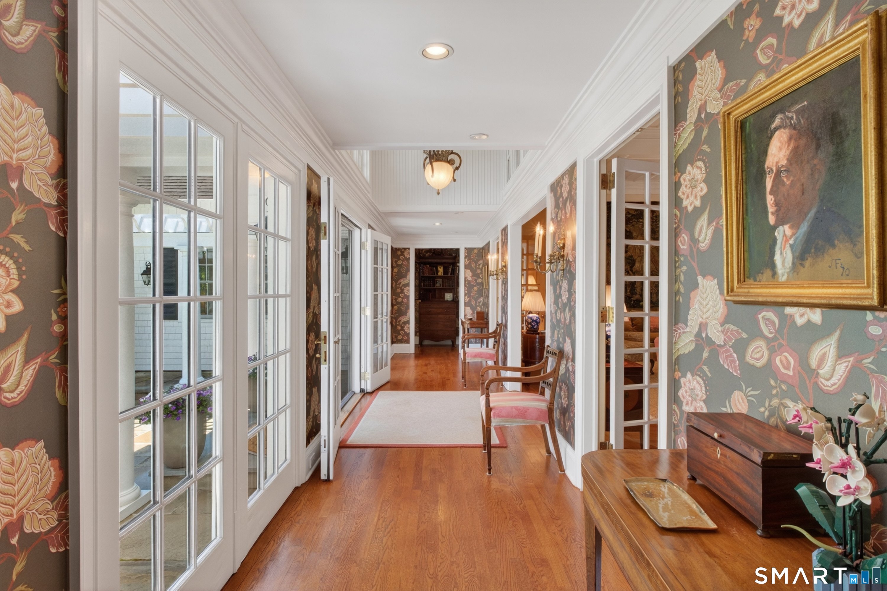 41 Peaceable Street Ridgefield, CT 06877 - Photo 9 of 40