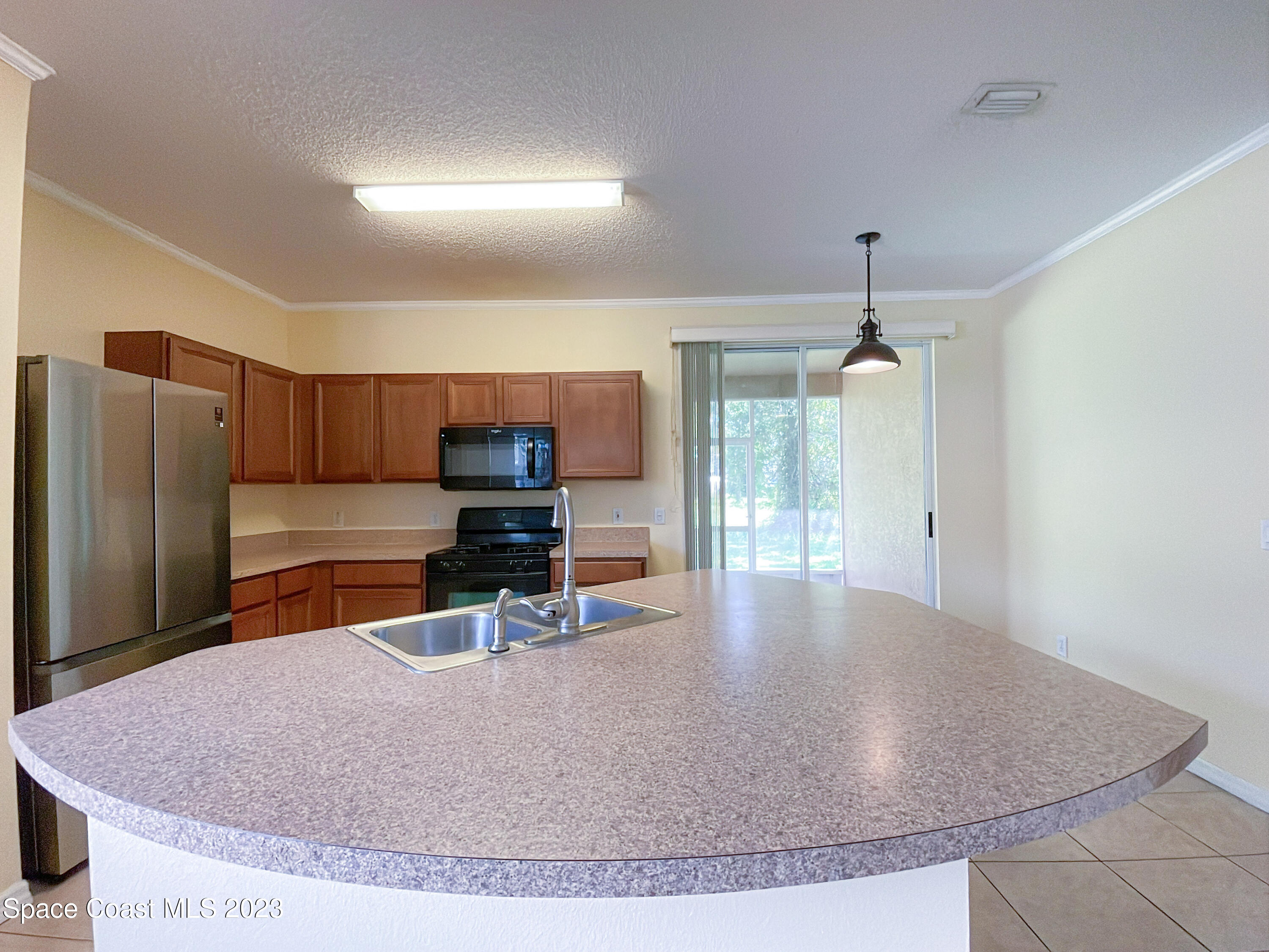 978 Riviera Point Drive Rockledge, FL 32955 - Photo 4 of 29 Kitchen