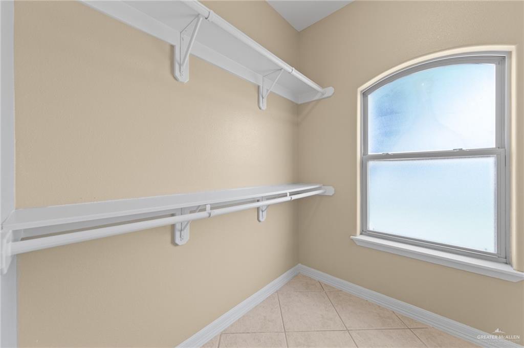 112 Madelyn Rose Bayview, TX 78566 - Photo 21 of 41 a view of an empty walk in closet