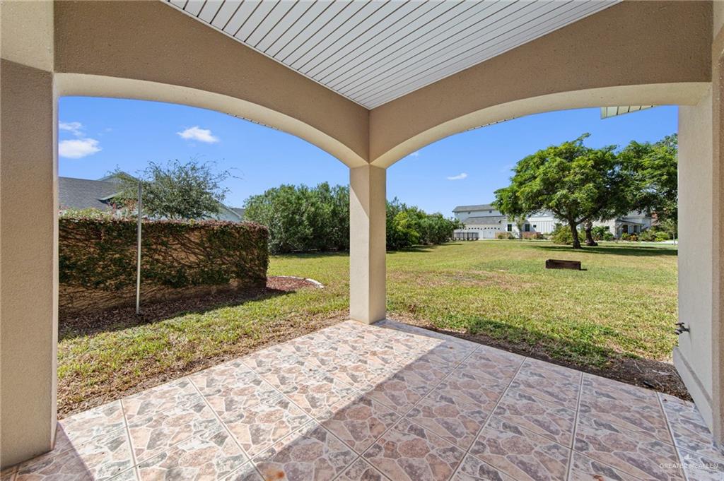 112 Madelyn Rose Bayview, TX 78566 - Photo 23 of 41 a view of a backyard with of garden
