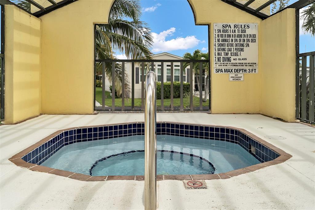 809 Putter Place Pompano Beach, FL 33069 - Photo 49 of 51 a view of entryway