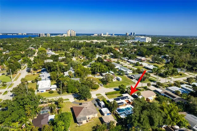 $449,000 | 1624 Hanson Street, Fort Myers, FL 33901