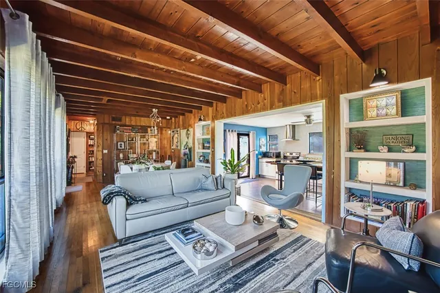 $449,000 | 1624 Hanson Street, Fort Myers, FL 33901