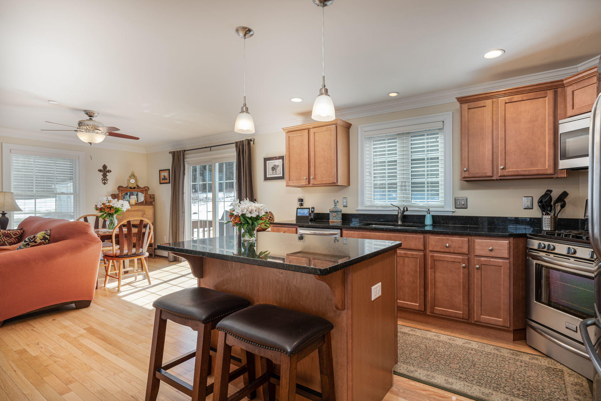 36 Old Colony Lane Cumberland, ME 04021 - Photo 12 of 46 14-web-or-mls-Pic#-9