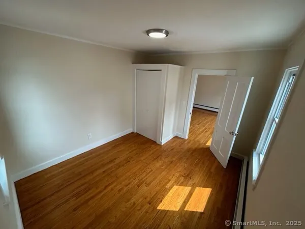 $2,450 | 14 Trumbull Street, Stonington, CT 06378