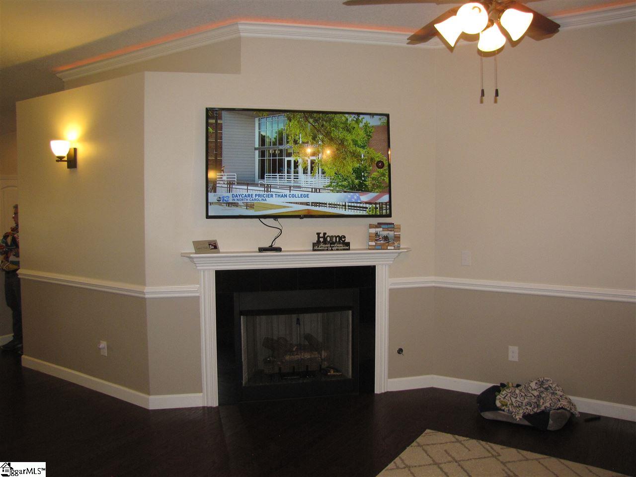308 Meadowmoor Road Greer, SC 29651 - Photo 4 of 36 Gallery Image 4