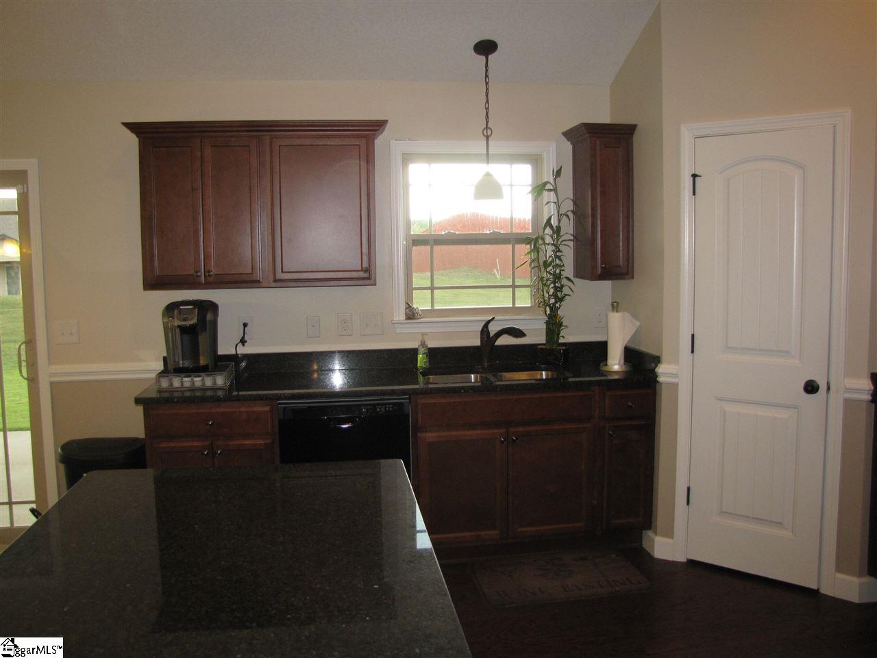 308 Meadowmoor Road Greer, SC 29651 - Photo 6 of 36 Gallery Image 6