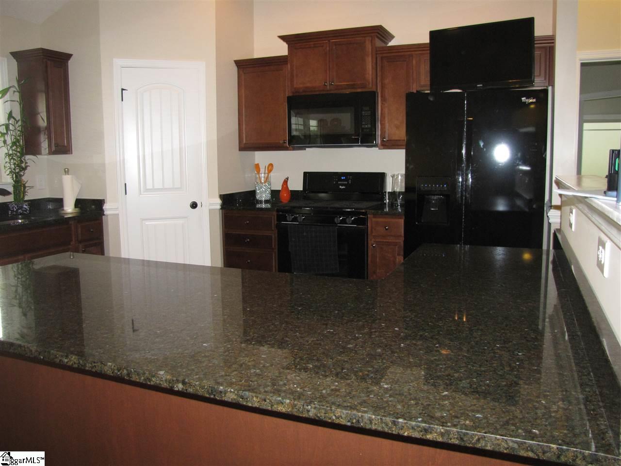 308 Meadowmoor Road Greer, SC 29651 - Photo 7 of 36 Gallery Image 7