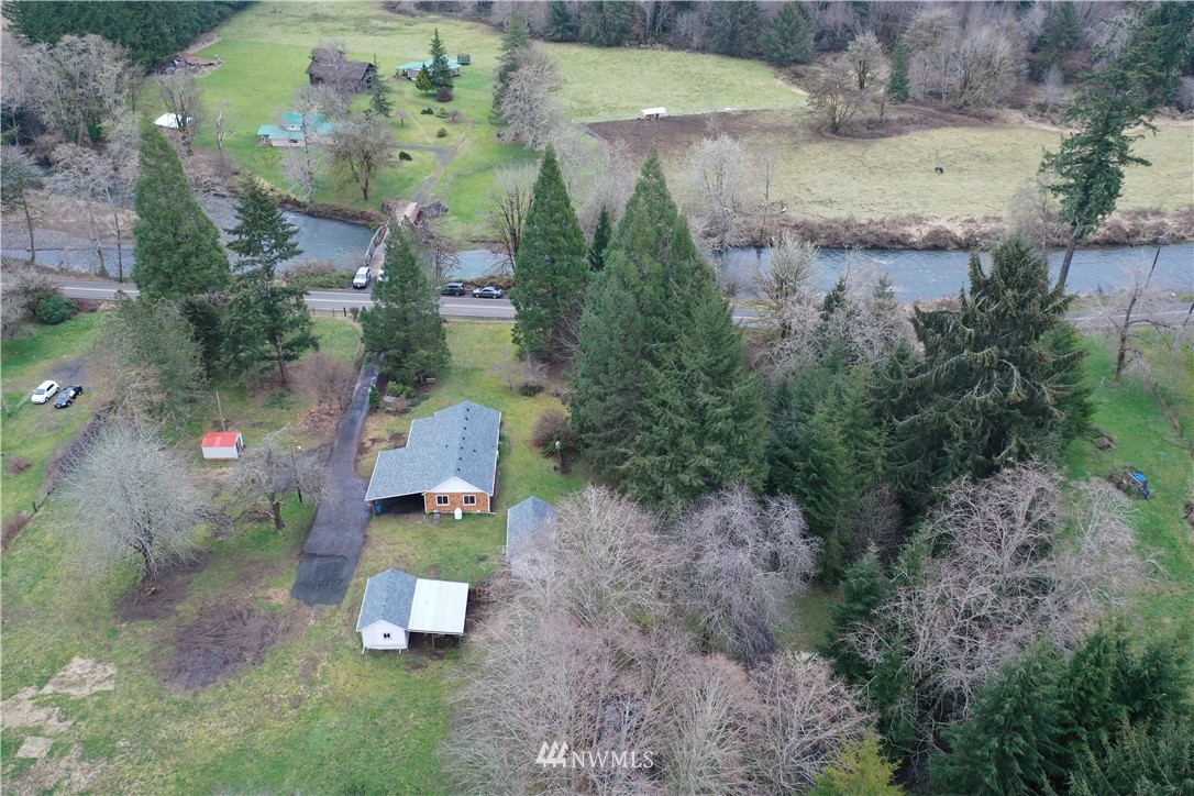 997 Elochoman Valley Road Cathlamet, WA 98612 - Photo 2 of 40 Gallery Image 2