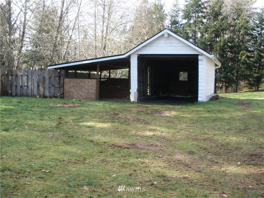 997 Elochoman Valley Road Cathlamet, WA 98612 - Photo 13 of 40 Gallery Image 13